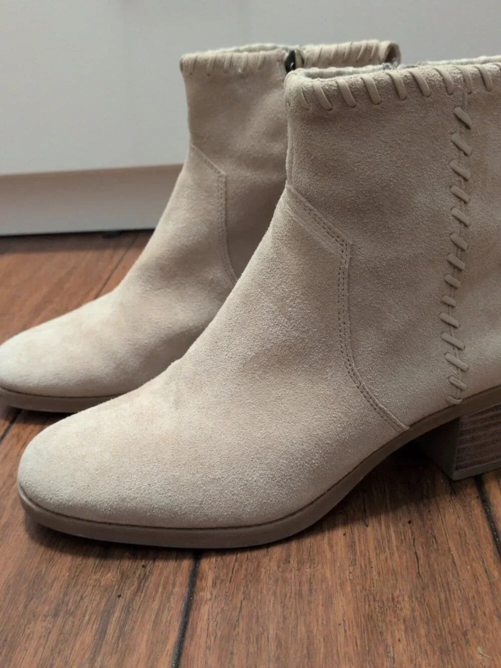 Toms Women's Suede Boots